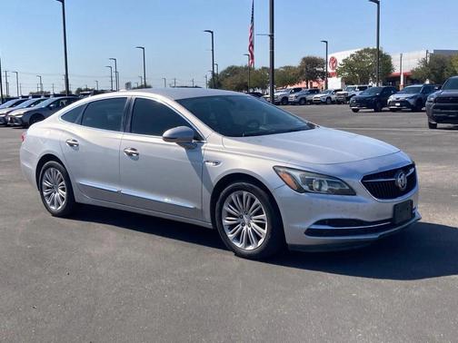 2018 Buick LaCrosse Essence
