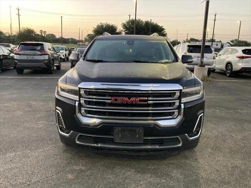 2023 GMC Acadia AWD SLT
