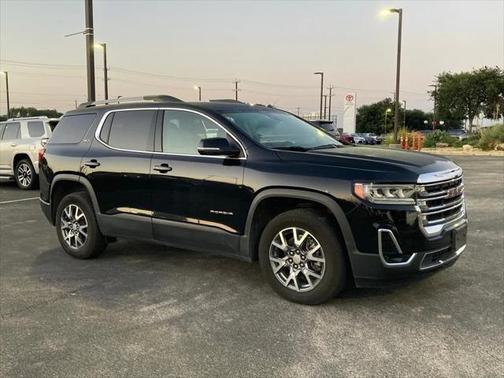 2023 GMC Acadia AWD SLT