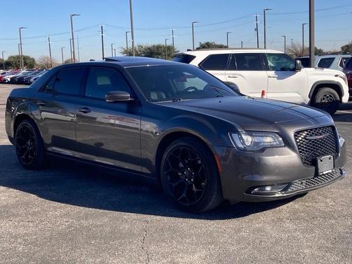 2023 Chrysler 300 S