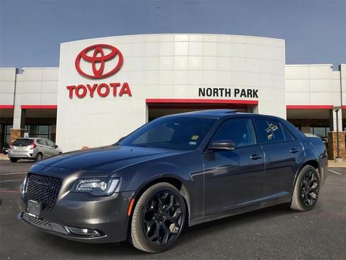 2023 Chrysler 300 S
