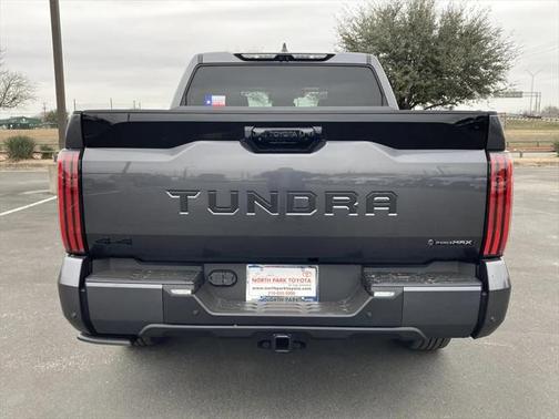 2025 Toyota Tundra Hybrid Platinum