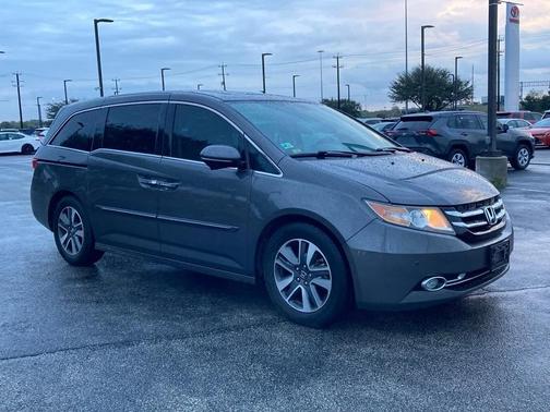 2015 Honda Odyssey Touring