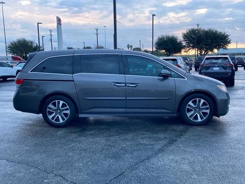 2015 Honda Odyssey Touring