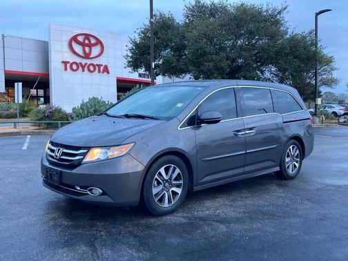2015 Honda Odyssey Touring