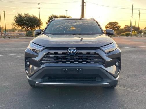 2022 Toyota RAV4 Hybrid Limited