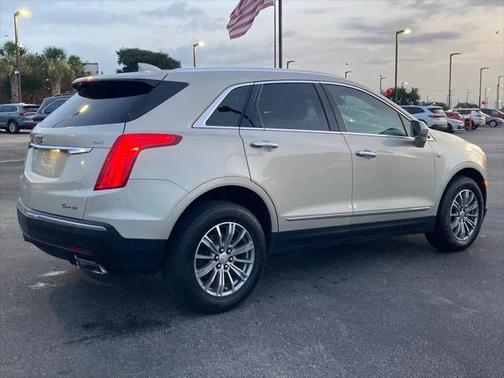2017 Cadillac XT5 Luxury