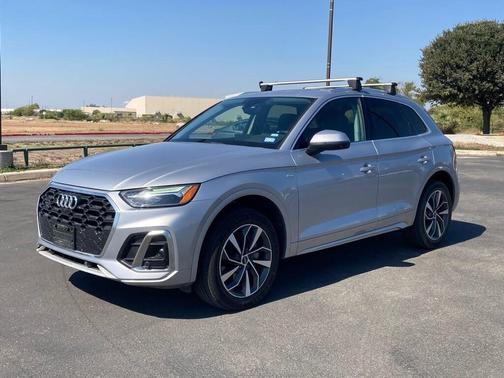 2023 Audi Q5 45 S line Premium Plus