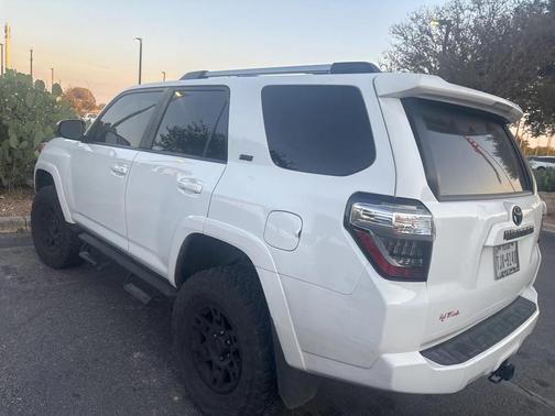 2023 Toyota 4Runner SR5