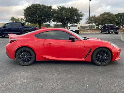 2022 Toyota GR86 Premium