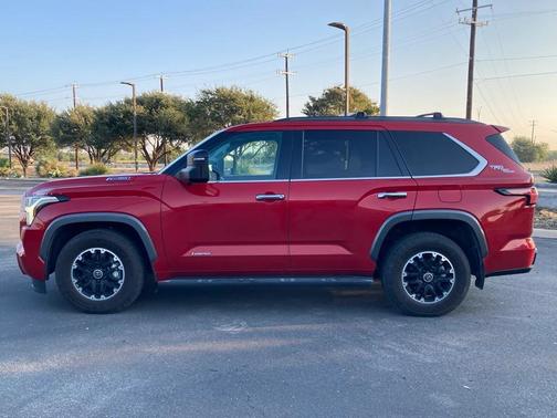 2023 Toyota Sequoia Limited