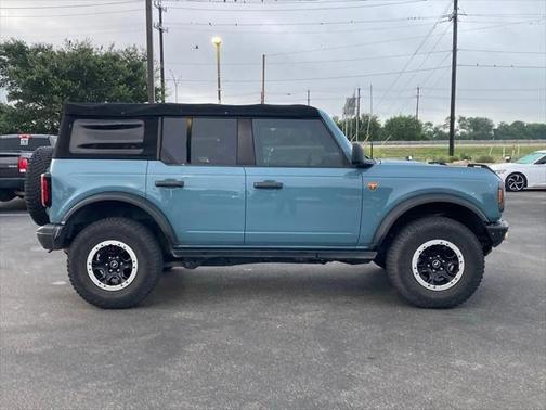 2021 Ford Bronco Badlands