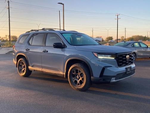 2024 Honda Pilot TrailSport