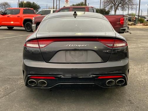 2022 Kia Stinger GT1