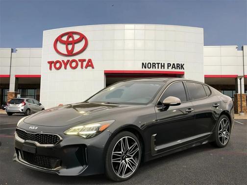 2022 Kia Stinger GT1