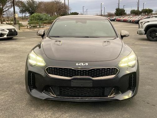 2022 Kia Stinger GT1