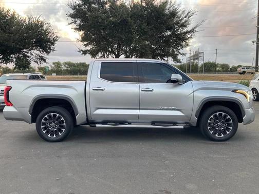 2023 Toyota Tundra Limited