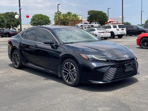 2025 Toyota Camry XLE