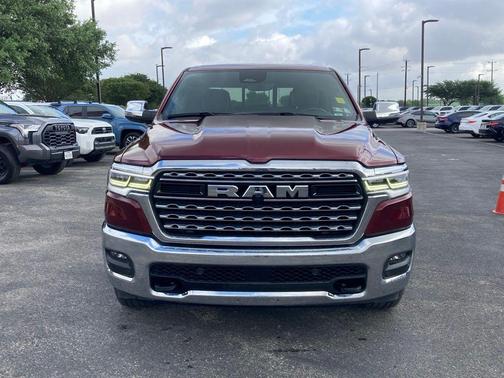 Delmonico Red Pearlcoat 2025 RAM 1500 Limited