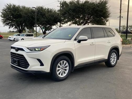 2024 Toyota Grand Highlander XLE