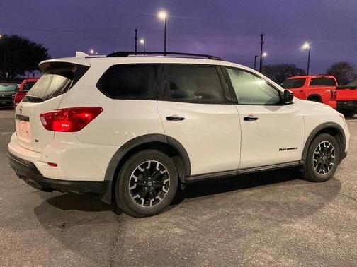 2020 Nissan Pathfinder SV 2WD