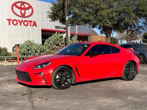 2023 Toyota GR86 Premium