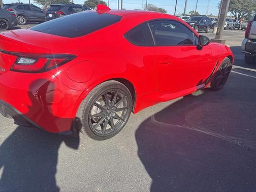 2023 Toyota GR86 Premium