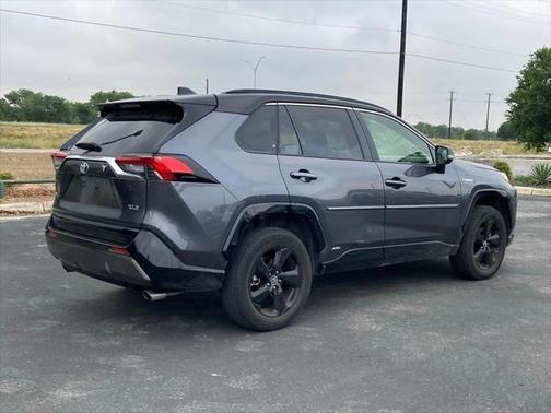 2019 Toyota RAV4 Hybrid SE