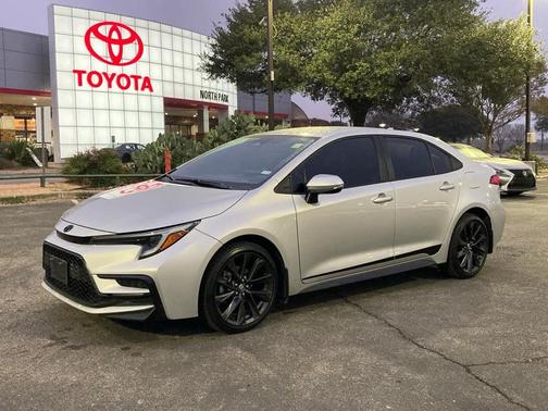 2025 Toyota Corolla SE