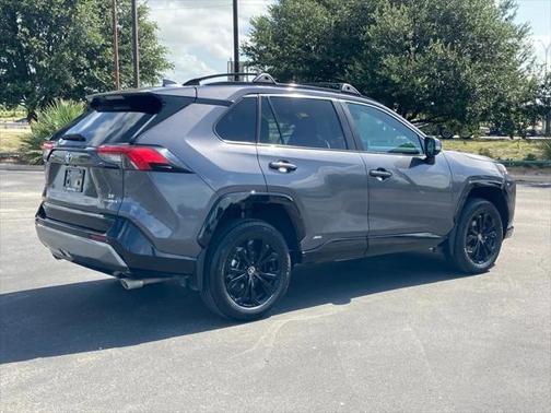 2023 Toyota RAV4 Hybrid SE