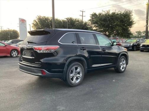 2016 Toyota Highlander Limited