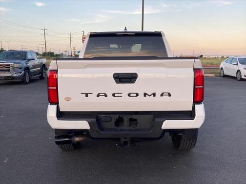 2024 Toyota Tacoma SR5