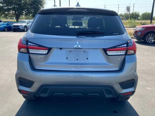 2024 Mitsubishi Outlander Sport SE