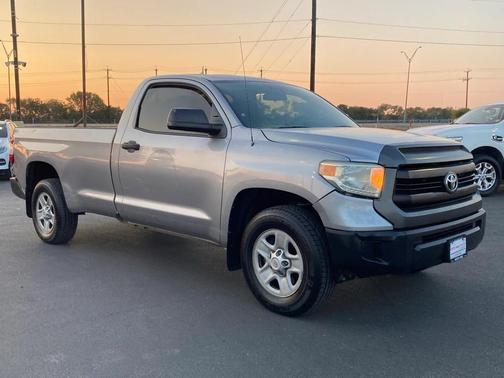 2014 Toyota Tundra SR
