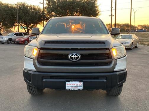 2014 Toyota Tundra SR