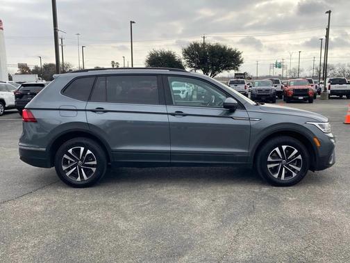 2024 Volkswagen Tiguan 2.0T S