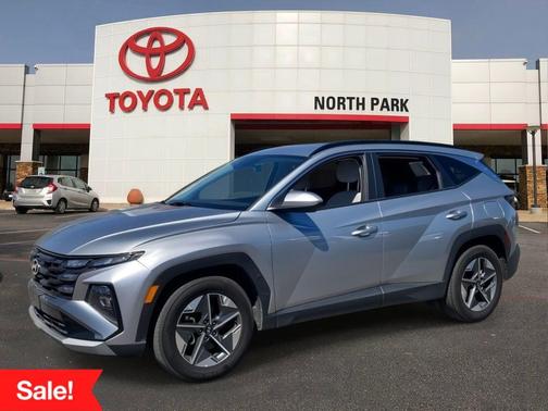 Shimmering Silver 2025 Hyundai TUCSON SEL