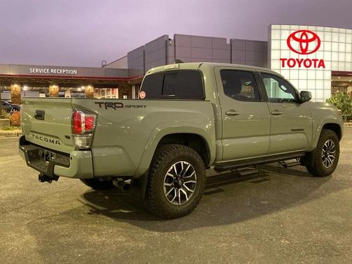 2022 Toyota Tacoma TRD Sport