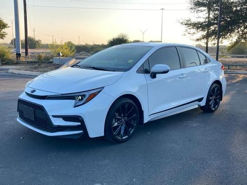 2024 Toyota Corolla SE