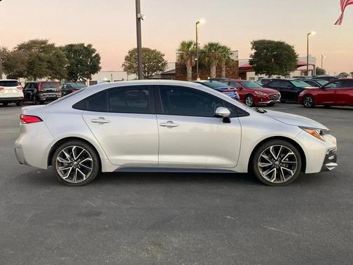 2021 Toyota Corolla SE