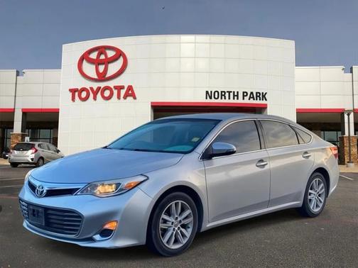 2014 Toyota Avalon XLE