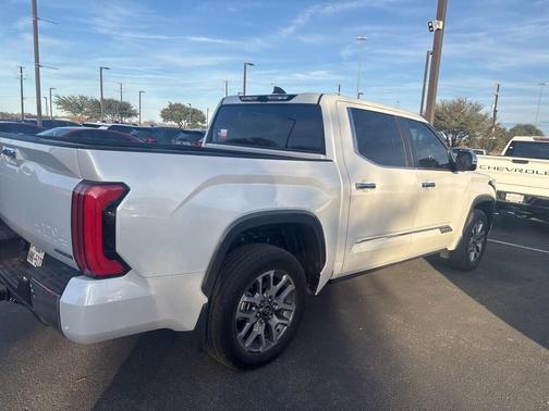 2025 Toyota Tundra Hybrid 1794 Edition