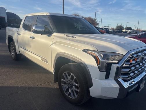 2025 Toyota Tundra Hybrid 1794 Edition