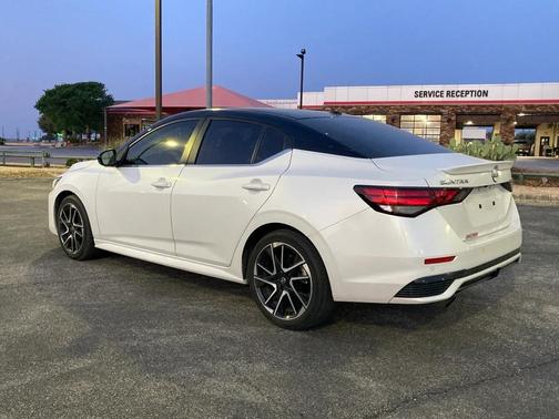 2024 Nissan Sentra SR