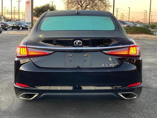 2019 Lexus ES 350 Luxury