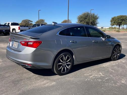2024 Chevrolet Malibu FWD RS