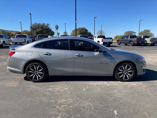 2024 Chevrolet Malibu FWD RS