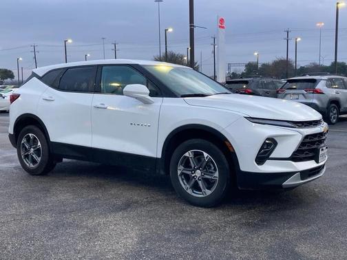 2025 Chevrolet Blazer 2LT