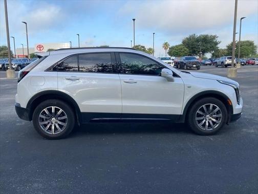 2022 Cadillac XT4 Sport