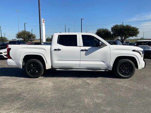 2025 Toyota Tundra SR